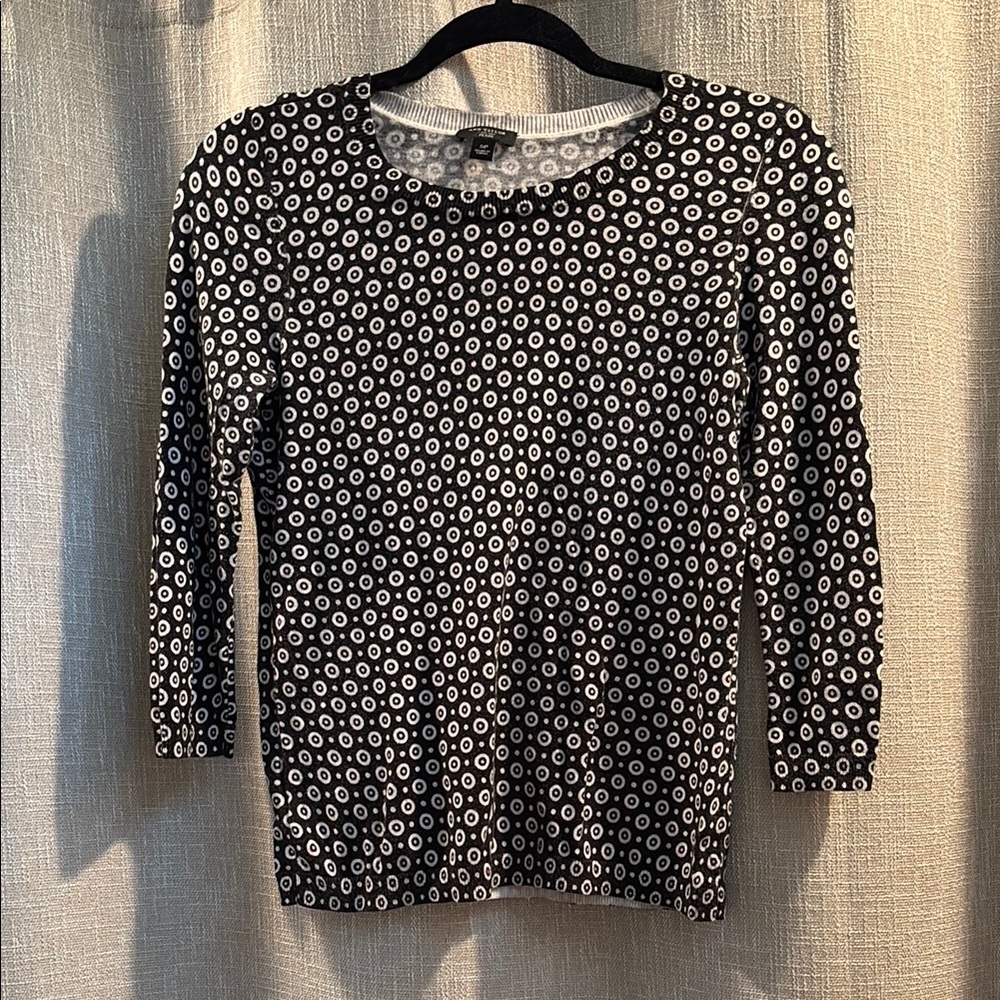 Chic Ann Taylor Black and White Geometric Circle Print Blouse Small Petite